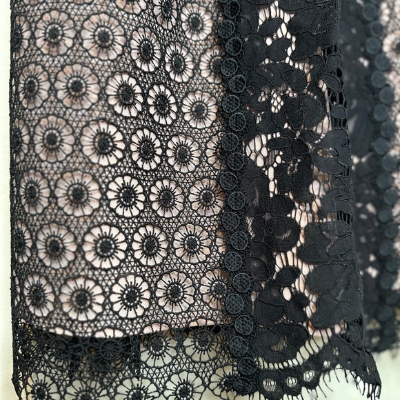 Boutique Moschino Floral Lace Sleeveless Dress in Black/Nude - Size 4 Aeffe NWT - Picture 5 of 16